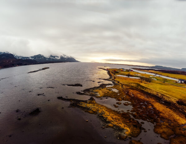 "ENDLESS BEAUTY OF NORWEGIAN"